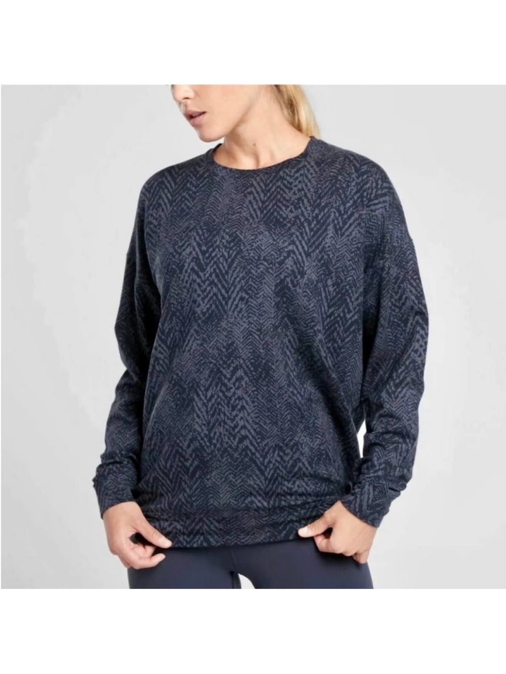 Athleta Studio to Street Sweatshirt Gray Print Tencel Medium